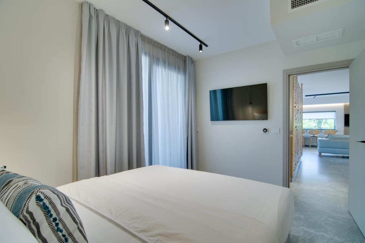 Selin Luxury Residences Ioannina Exterior photo